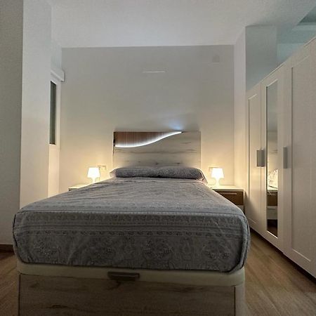 Sky Garden Malaga Centro Apartment Exterior photo
