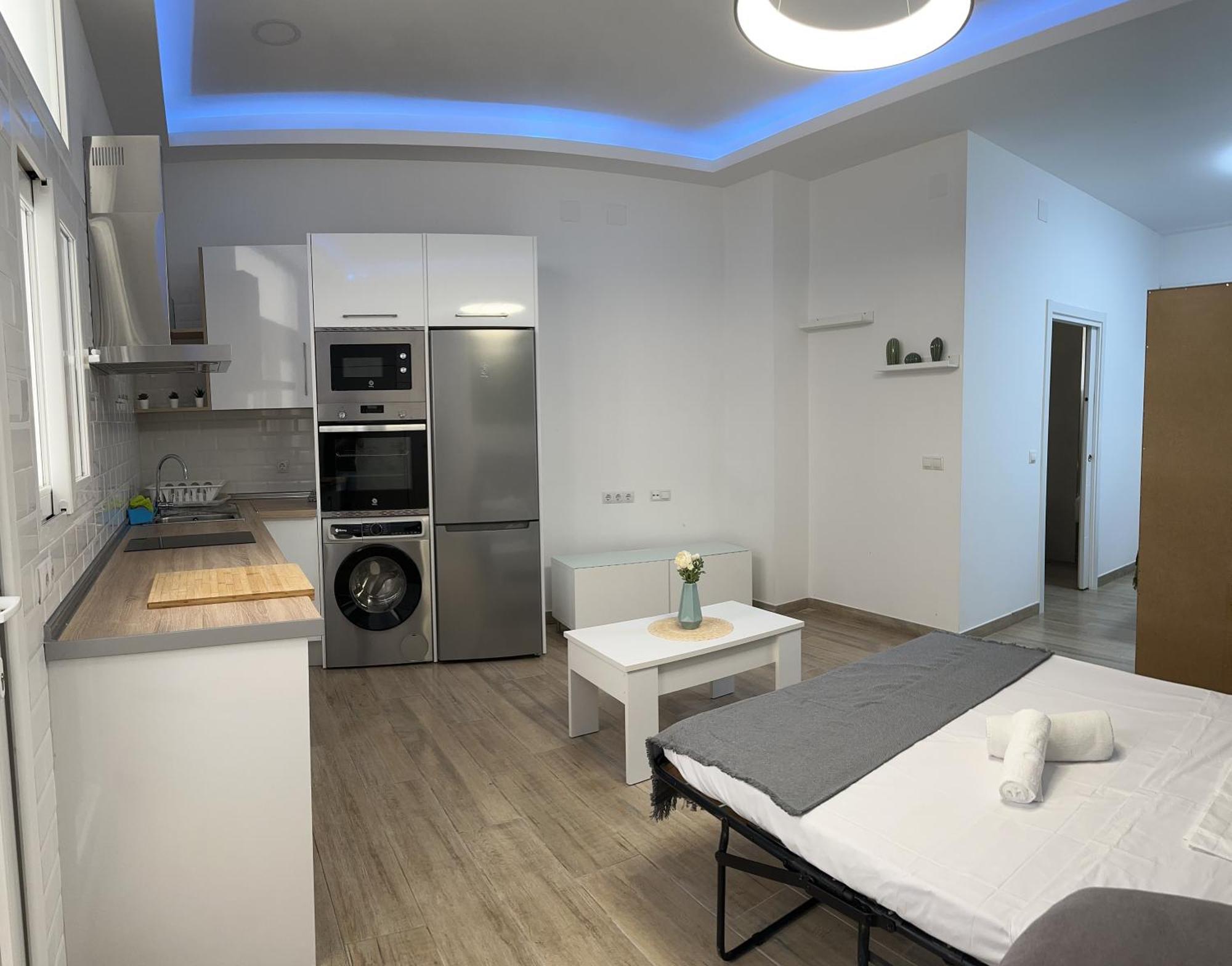 Sky Garden Malaga Centro Apartment Exterior photo